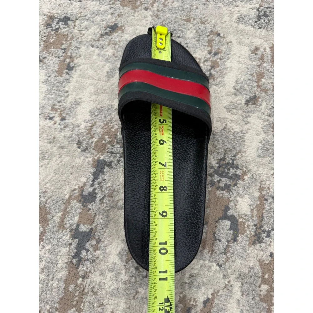 Gucci web slide